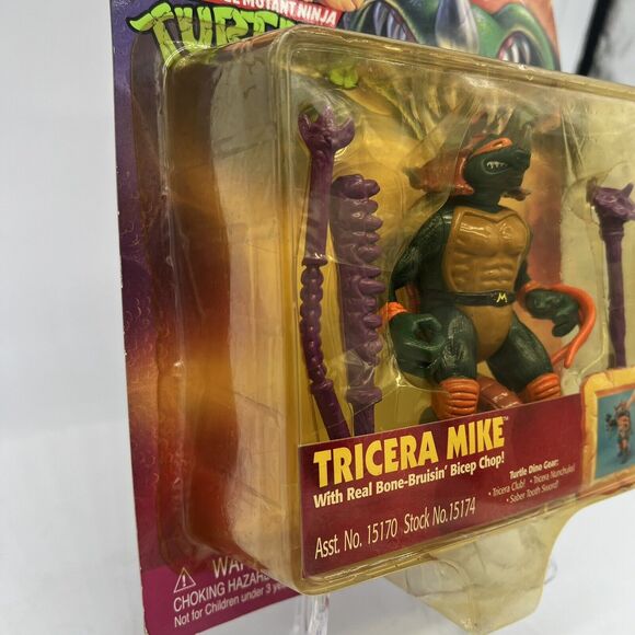 TMNT Tricera Mike NEW SEALED Dino Turtles 1997 Playmates on Card Michelangelo - Picture 4 of 12